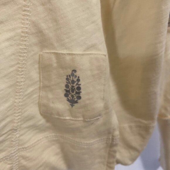 Free People Movement Winner Layer Top NWT Size S - Picture 2 of 9